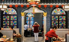 為什么這家餐廳設計感覺一般般，但確是天天爆滿，品深餐飲設計師一語道破